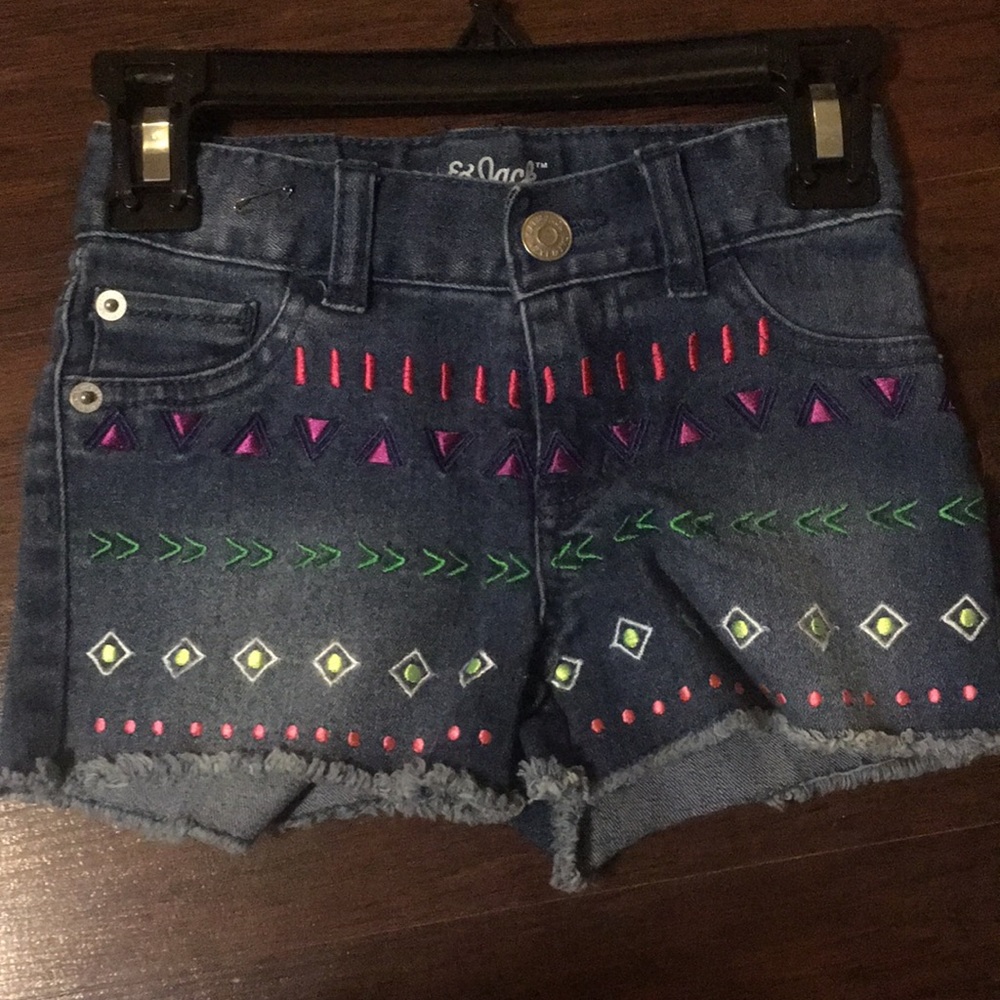 Aztec print jean shorts